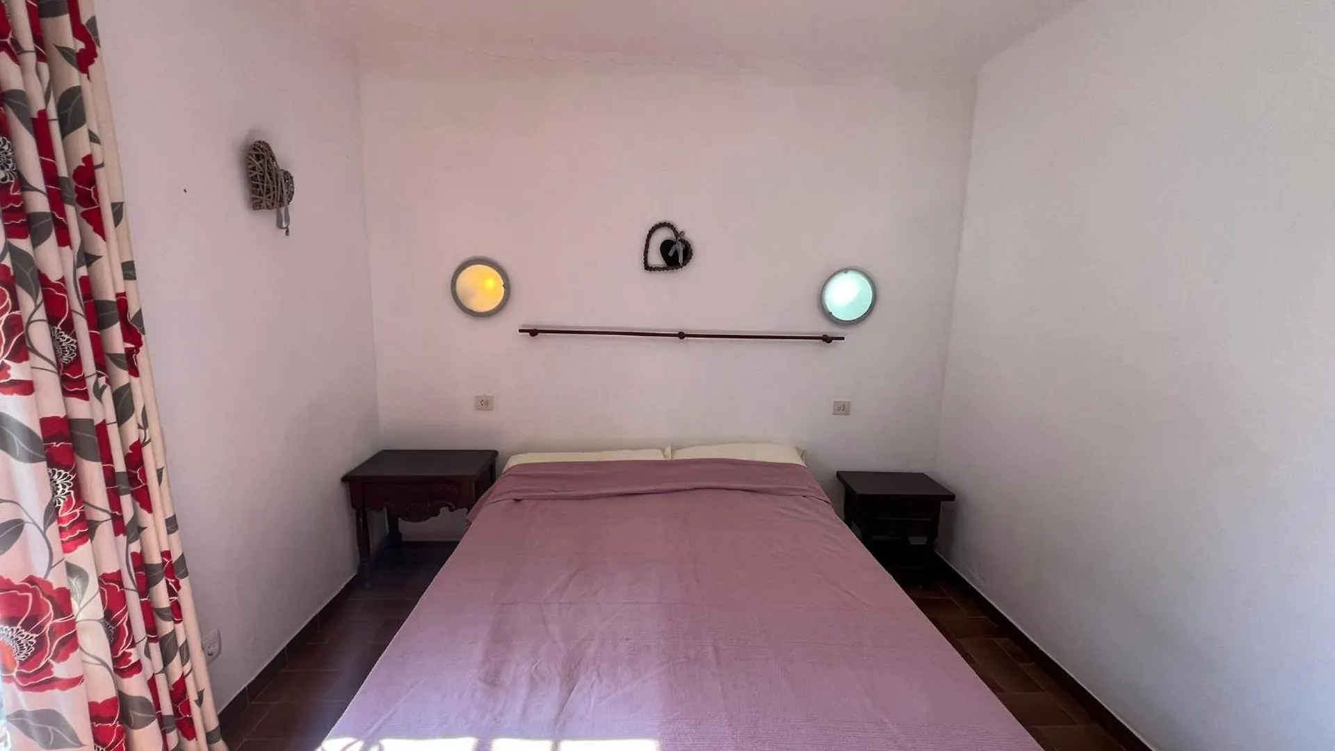 ל'אסטרטיט Cs 1 Holiday Home With Privat Pool 0*,