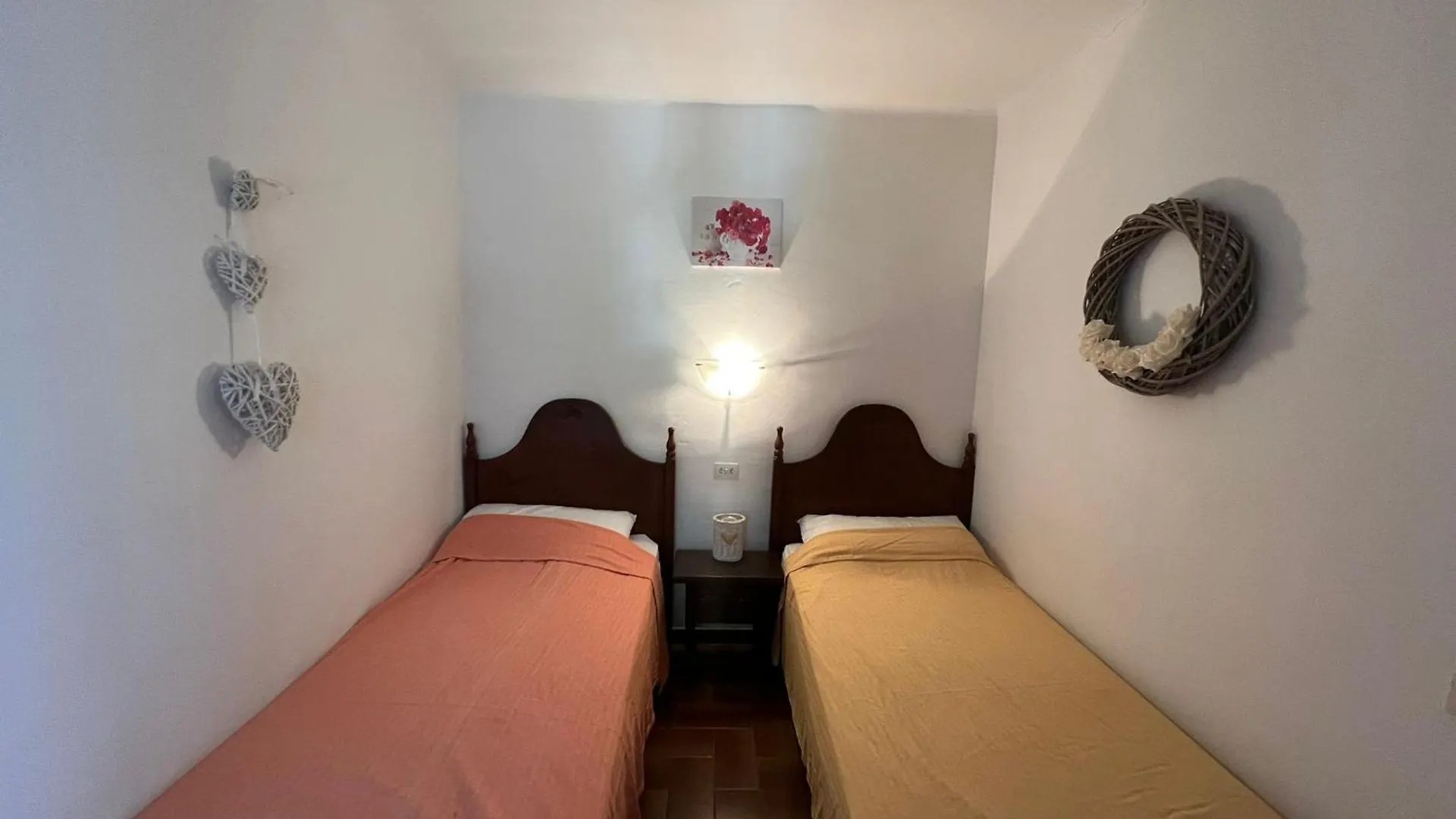 ל'אסטרטיט Cs 1 Holiday Home With Privat Pool