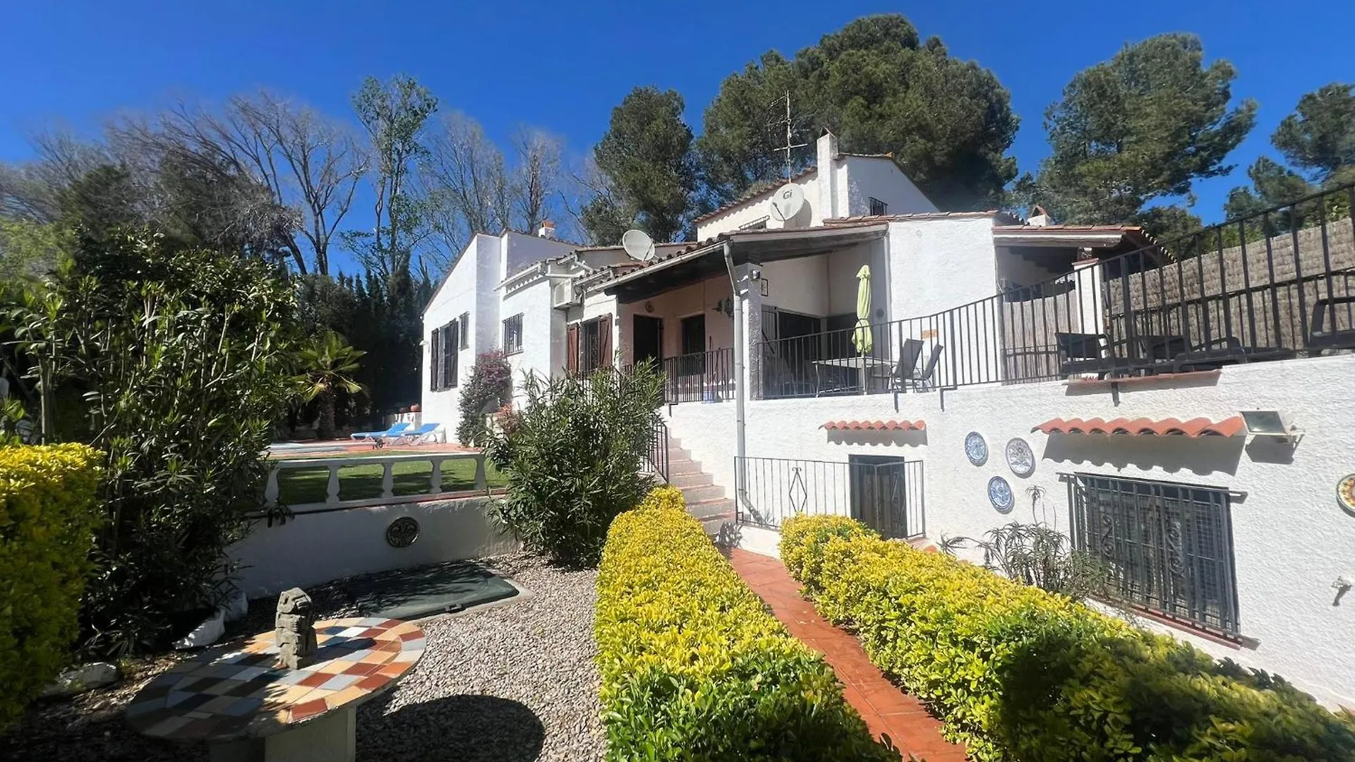 ל'אסטרטיט Cs 1 Holiday Home With Privat Pool 0*,